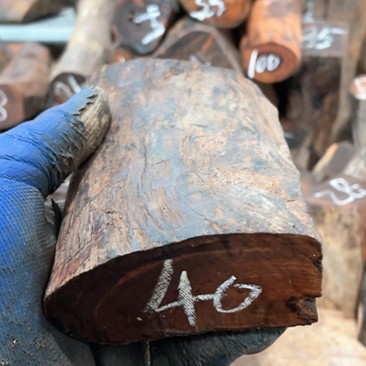 【闪购商品】交趾黄檀（大红酸枝）一****龙