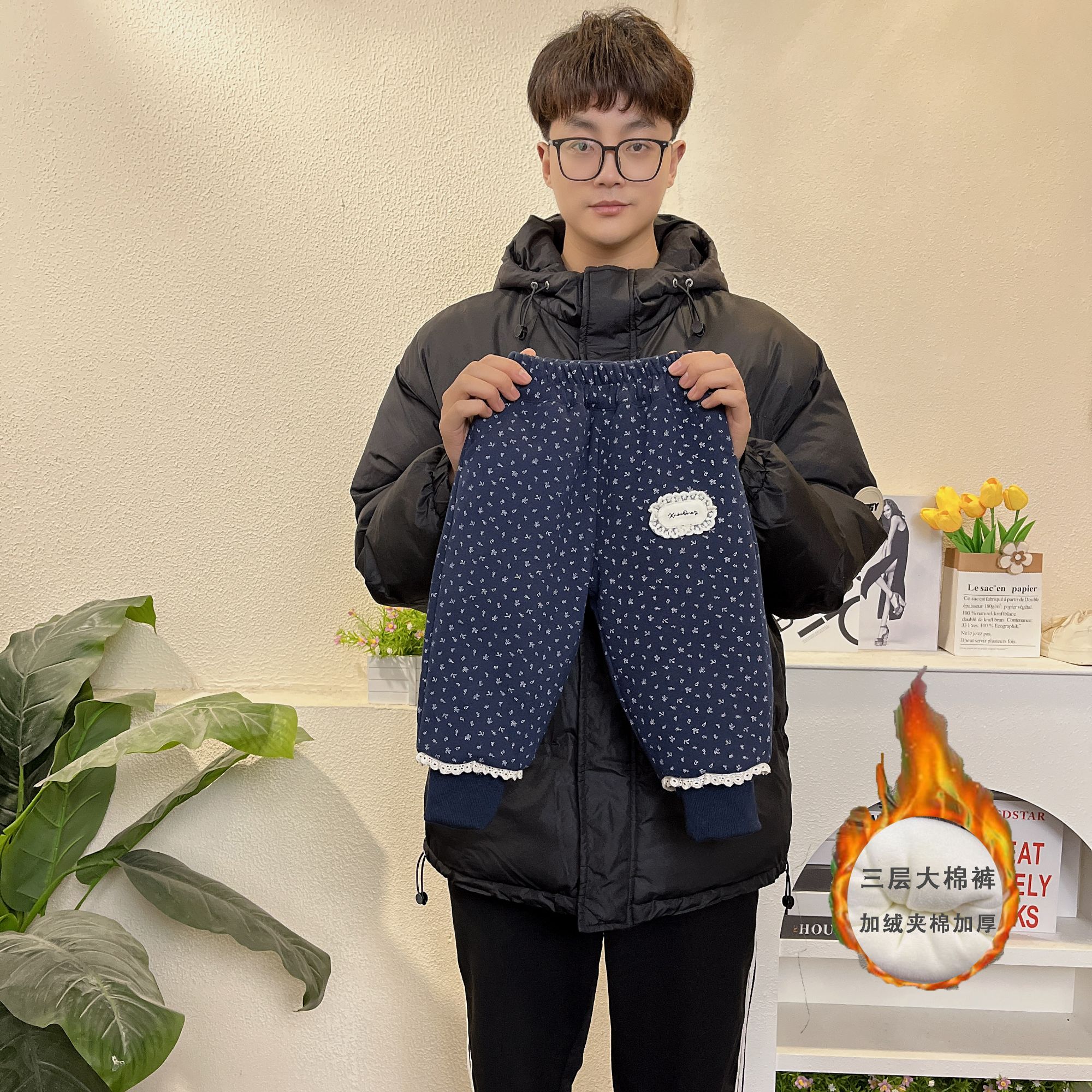 一条过冬大棉裤2025冬季加绒加厚棉裤新款中小童洋气印花蕾丝裤子