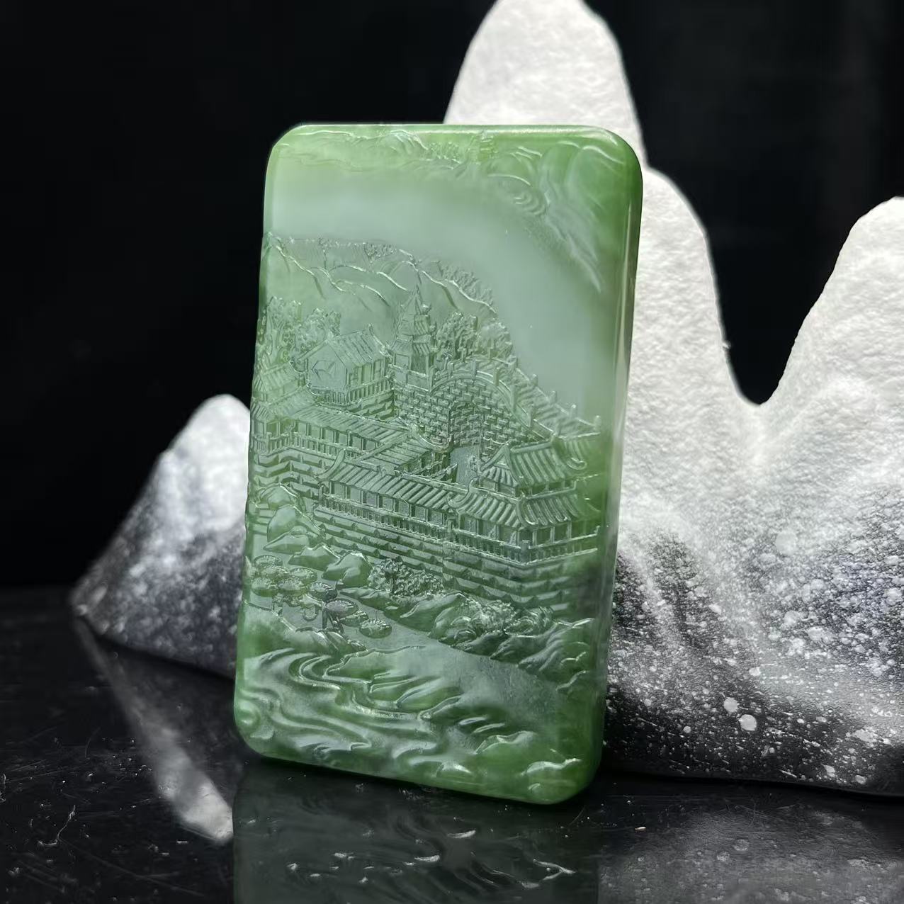 A239 和田玉吊坠 HH145120