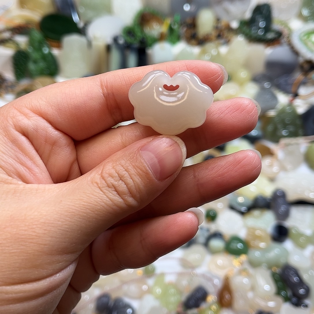 心****和田玉未镶嵌吊坠(赠链)