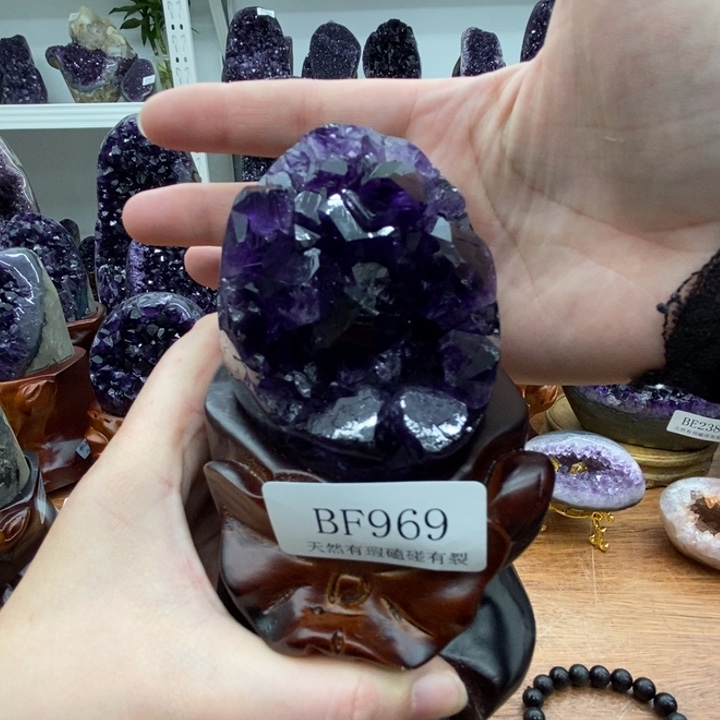 紫晶大型摆件（非配饰）未镶嵌
