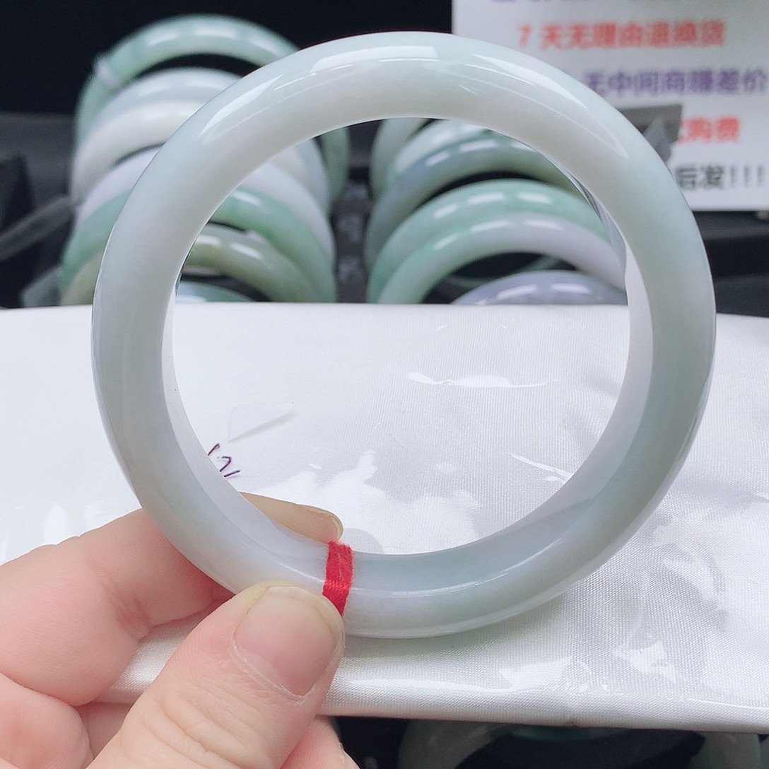 翡翠未镶嵌手镯203