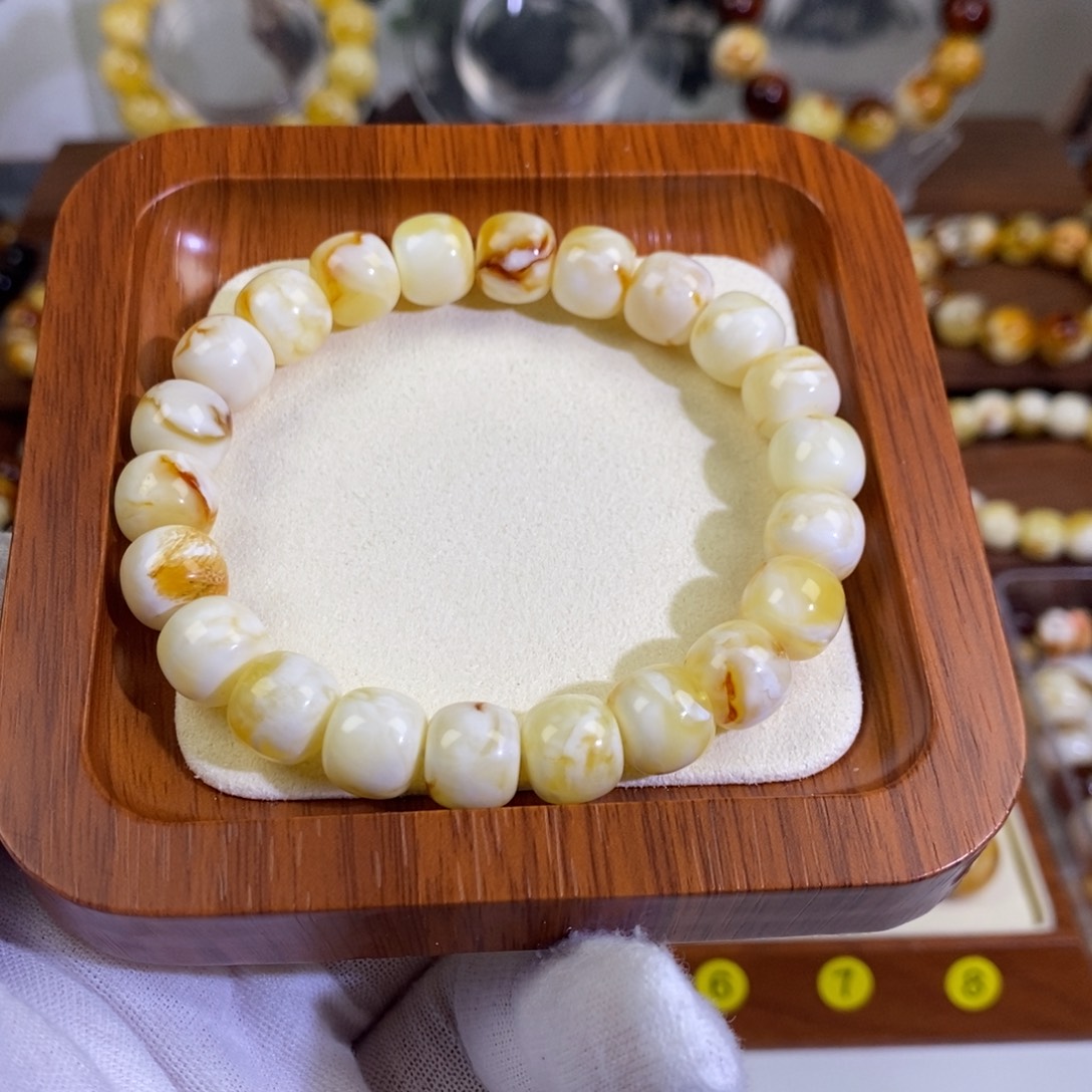 蜜蜡未镶嵌裸石天然沁色蜜蜡老型手串10mm➕