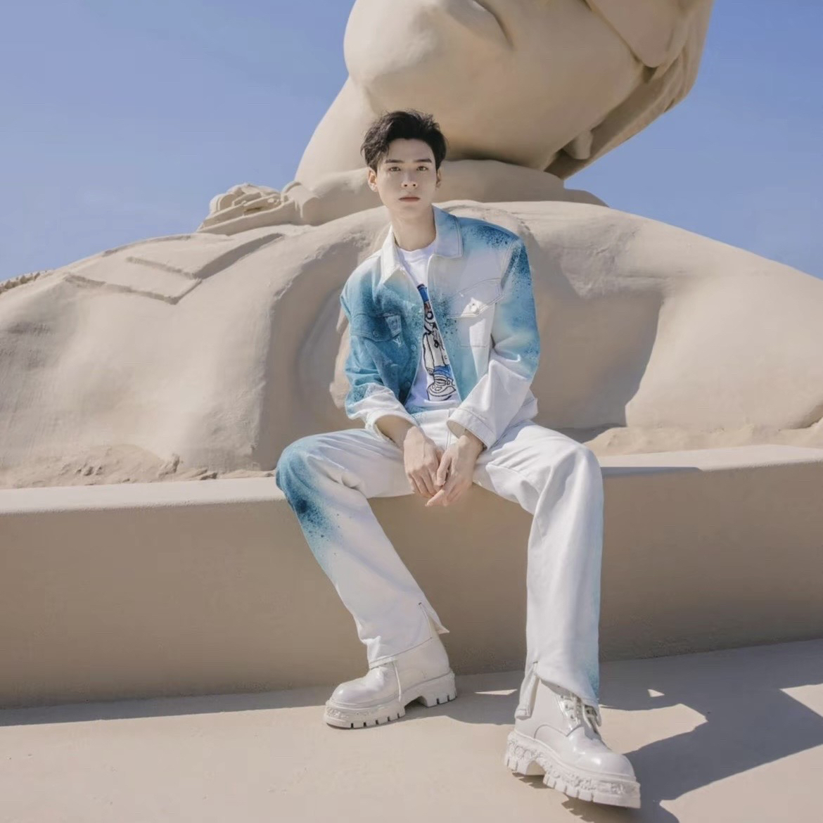 99新 LouisVuitton/路易威登 1308/白色Logo印花喷绘图案牛仔外套