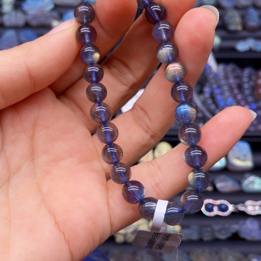 长石手串未镶嵌?****7.3左右