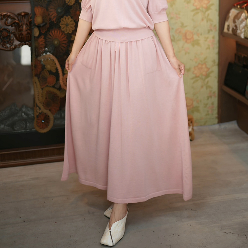 2025新款 慵懒风粉色设计感半身裙 春秋通勤宽松弹力高腰半裙裙子