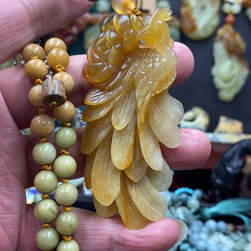 【闪购商品】蛇纹石玉吊坠未镶嵌