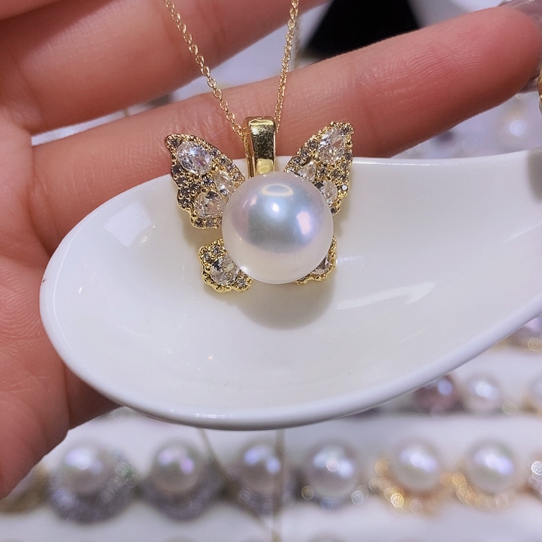 淡水珍珠颈饰合金