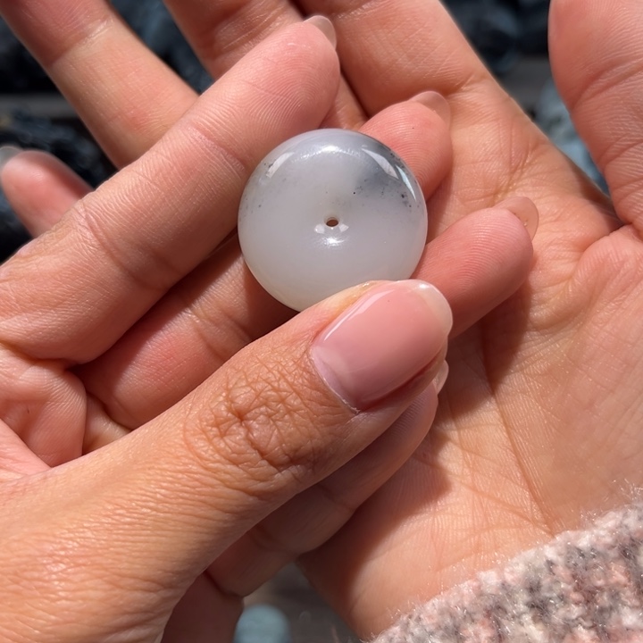 和田玉未镶嵌吊坠(不含链)