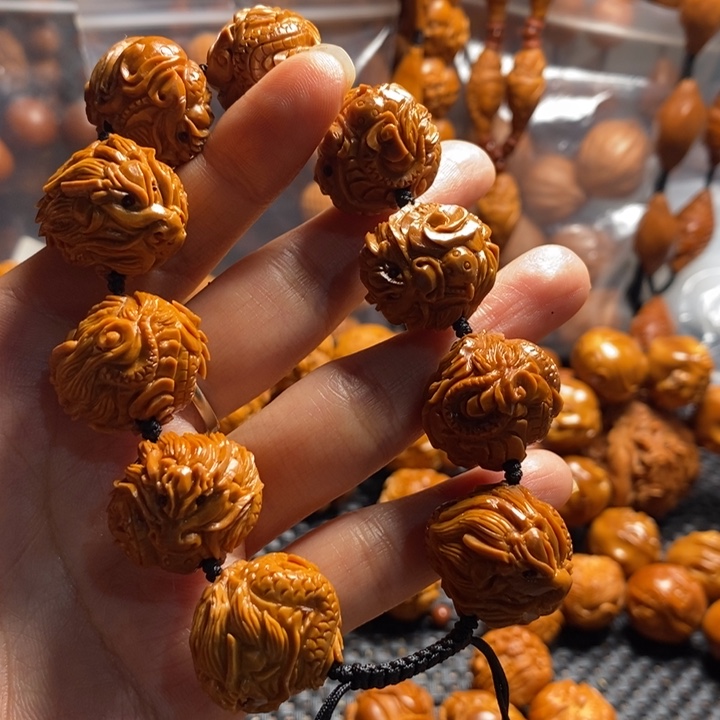 橄榄核吊坠早****九手工九龙