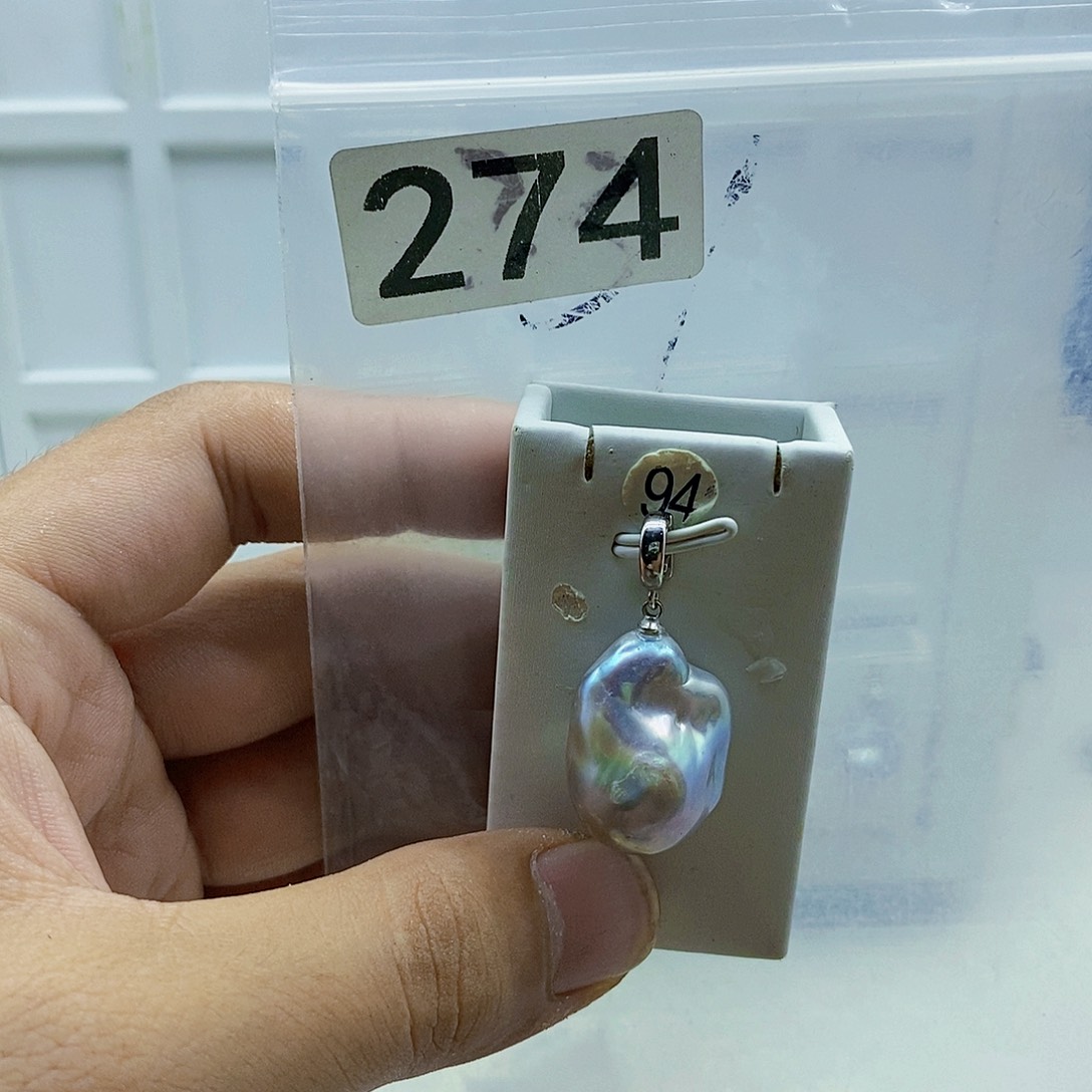 淡水珍珠合金颈饰