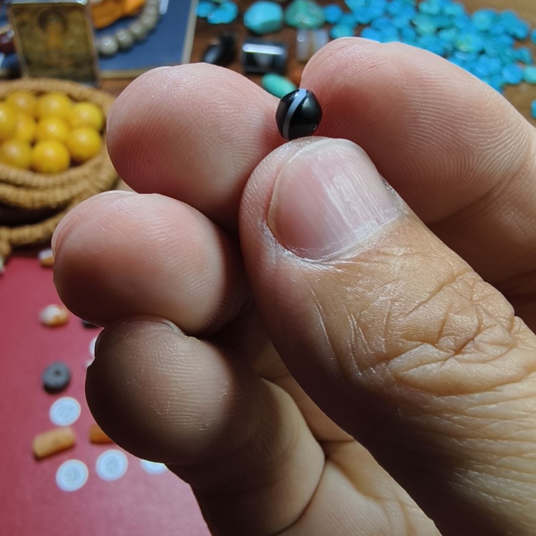 二***蛋玛瑙/玉髓未镶嵌天然原矿玛瑙