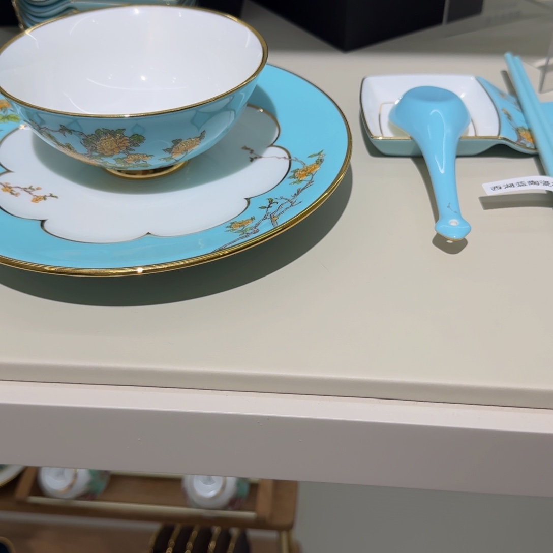 张***生玻璃福利四人位餐具直拍链接