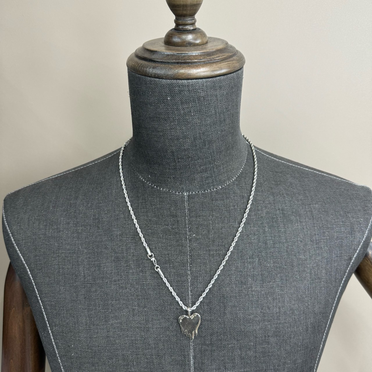 全新未使用 EU  EU 金属银 陈冠希 溶解爱心 项链吊坠