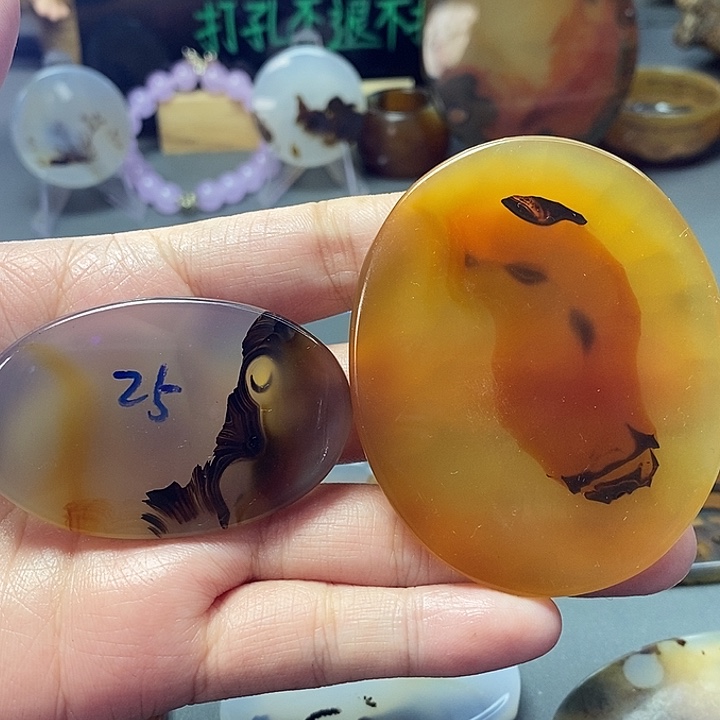 有***赏玛瑙/玉髓未镶嵌珠宝半成品