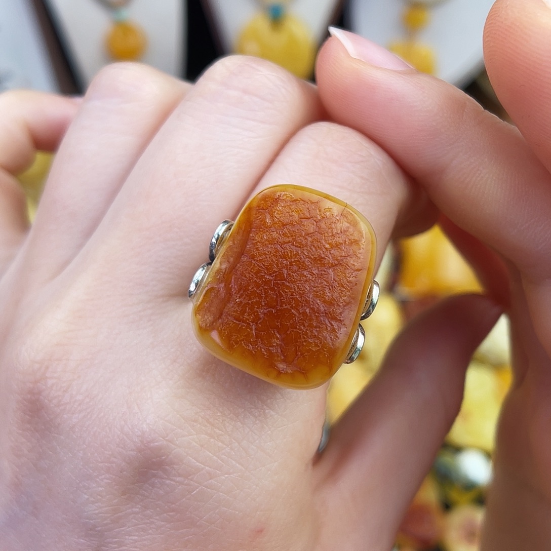 琥珀未镶嵌珠宝奇石我