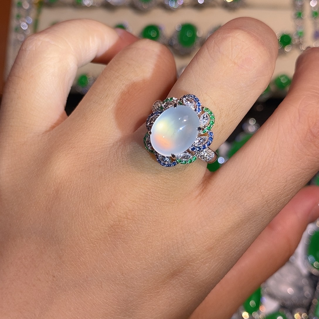 翡翠18K金镶嵌吊坠(不含链)冰蛋面戒指