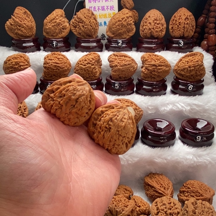 -***D吊坠文玩核桃南将石