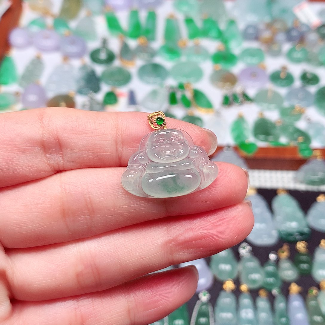 翡翠颈饰18K金镶嵌天然翡翠A货