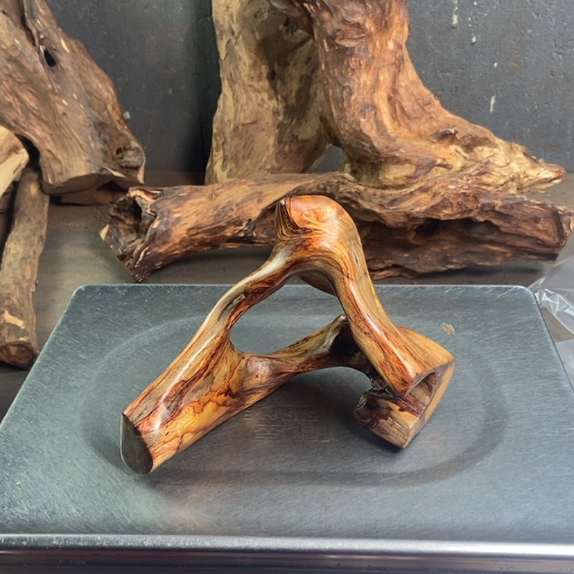 【闪购商品】黄花梨/降香黄檀甲**霖