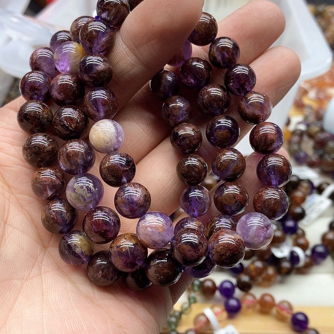 水晶手串未镶嵌多样性发货发一条