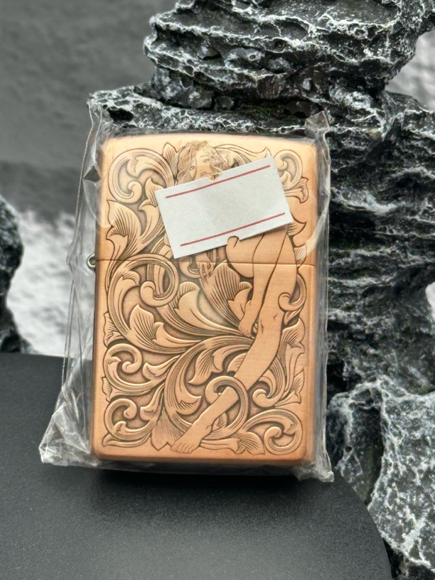 Zippo打火机纯紫浮雕唐仙子