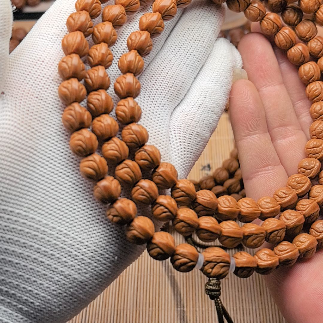 吊坠桃核小龙纹脖挂10