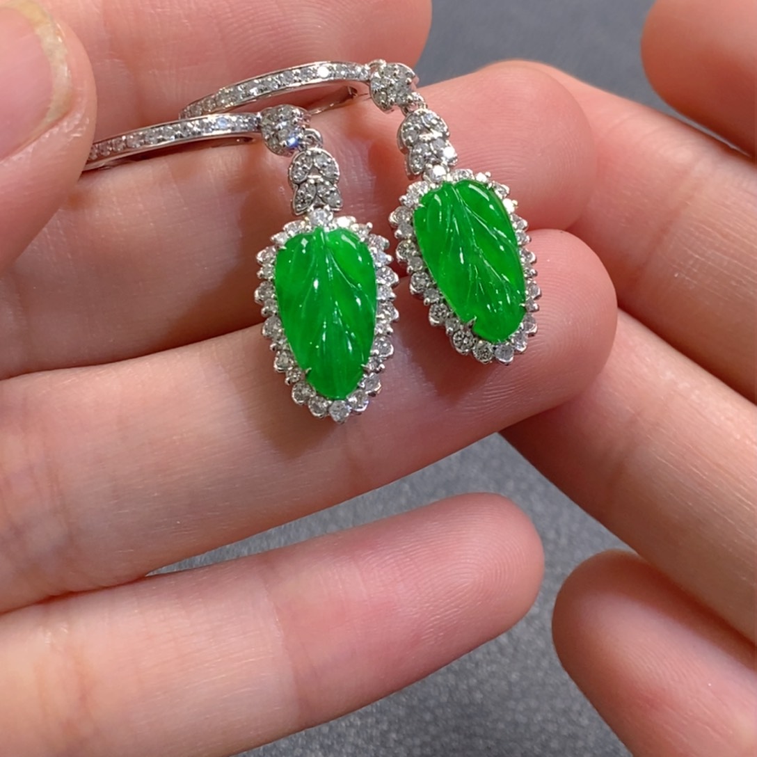 翡翠耳饰18K金镶嵌天然缅甸A货翡翠