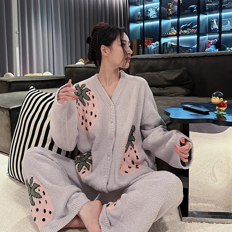 半边绒睡衣女秋冬季新款草莓针织开衫居家服套装可外穿甜美宽松