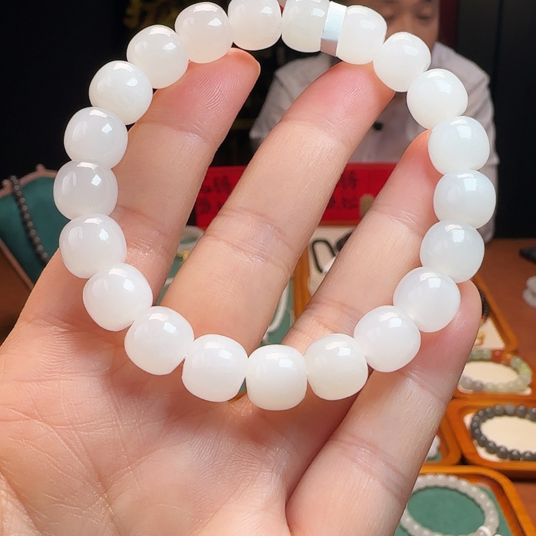 和田玉未镶嵌手链