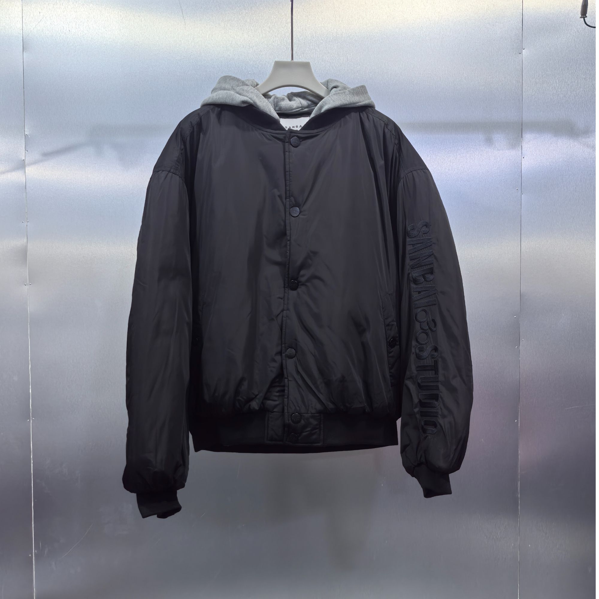 E03-120525-SAN春秋季排扣连帽手臂刺绣棉服外套