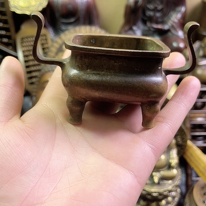 铜器85588698889999988999