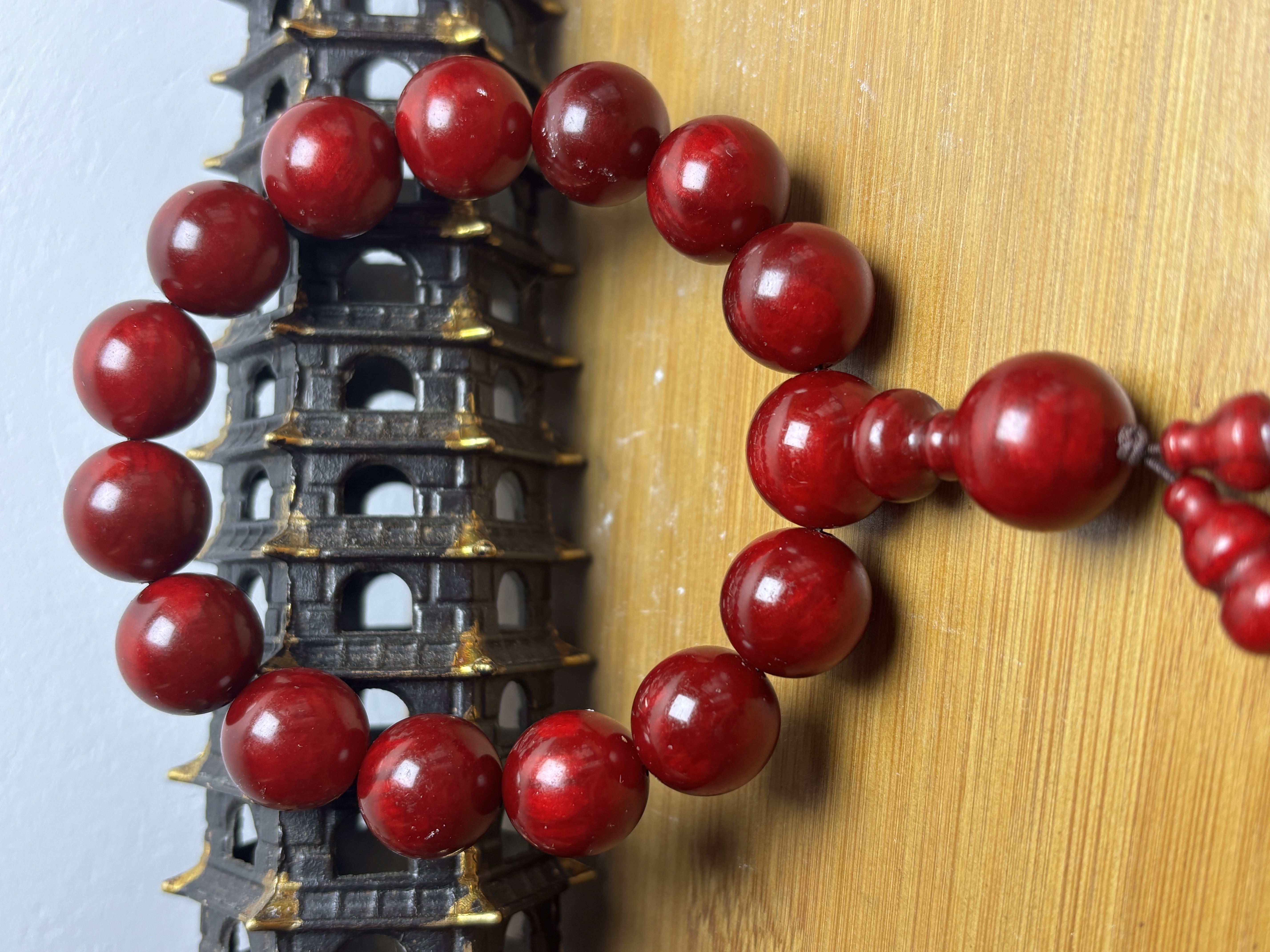 【极客小店】血红色圆珠手串