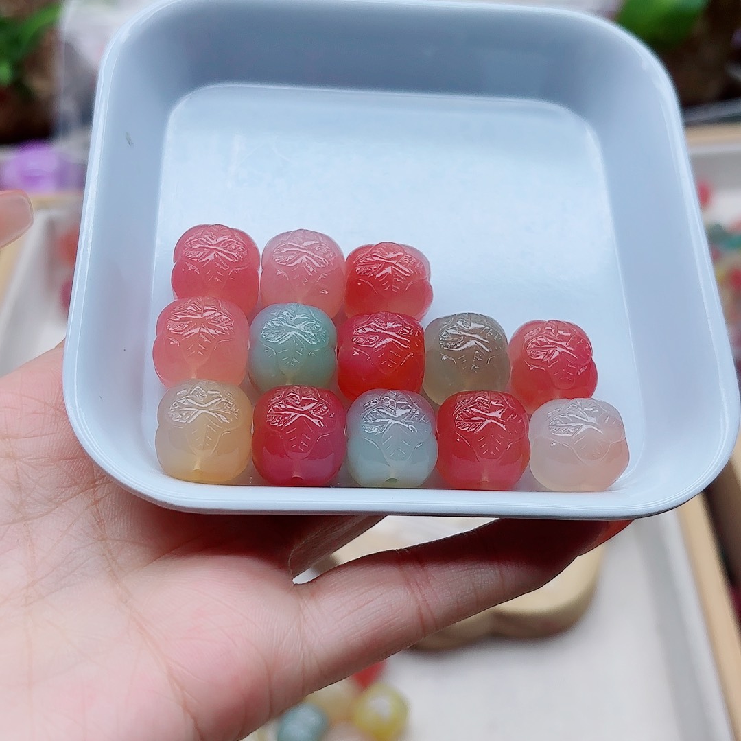 L***࿐玛瑙/玉髓未镶嵌手链盐源23