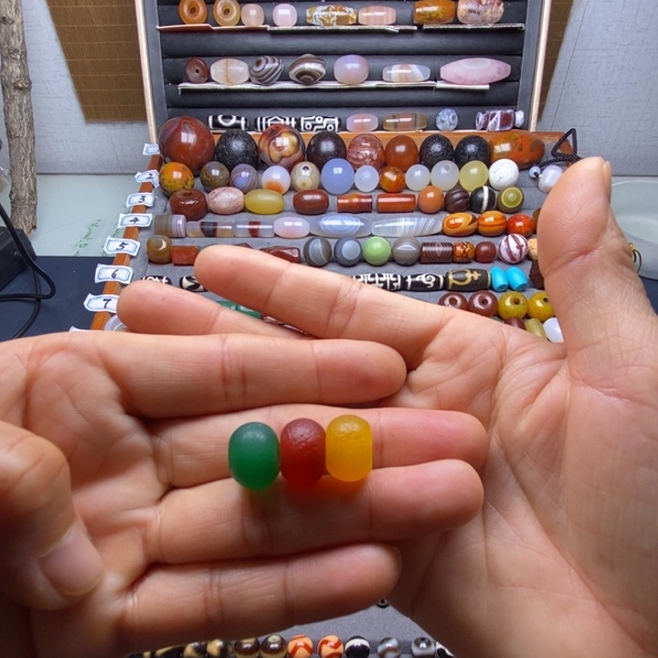 玛瑙/玉髓未镶嵌巴西玛瑙饰品桶珠