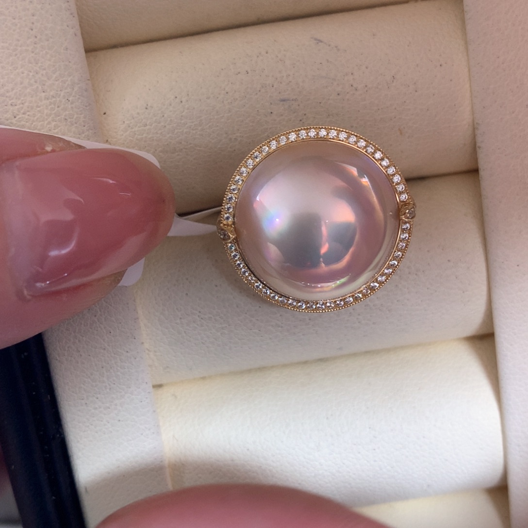 拼合珍珠（马贝珠）戒指18K金镶嵌