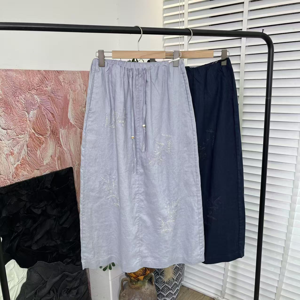 休闲百搭「水洗双层松紧腰」刺绣半身裙女E5985