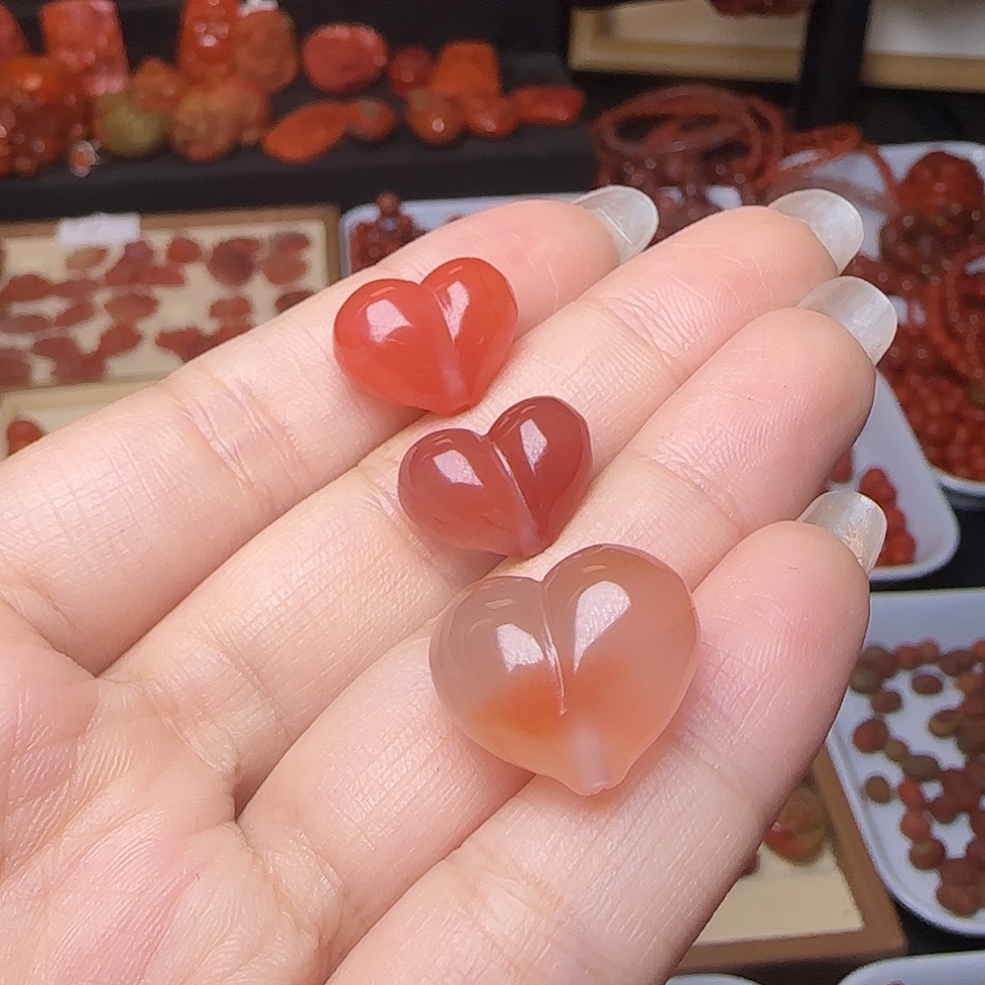 L***Ⅰ南红玛瑙未镶嵌吊坠(不含链)