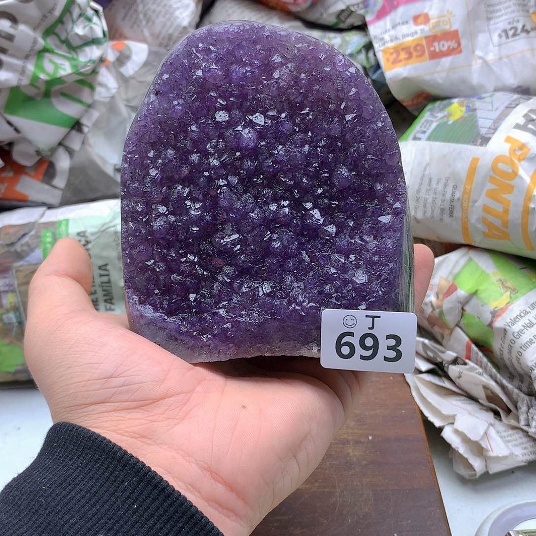 紫晶大型摆件（非配饰）未镶嵌