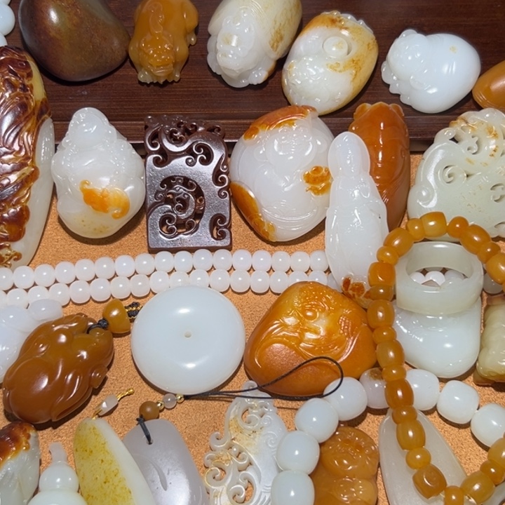 未镶嵌和田玉挂件