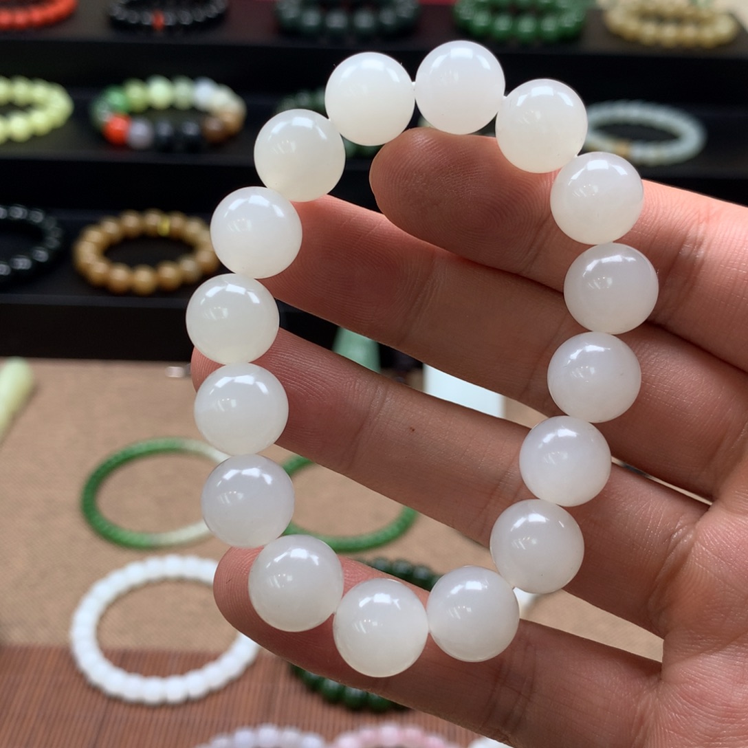 和田玉手链未镶嵌