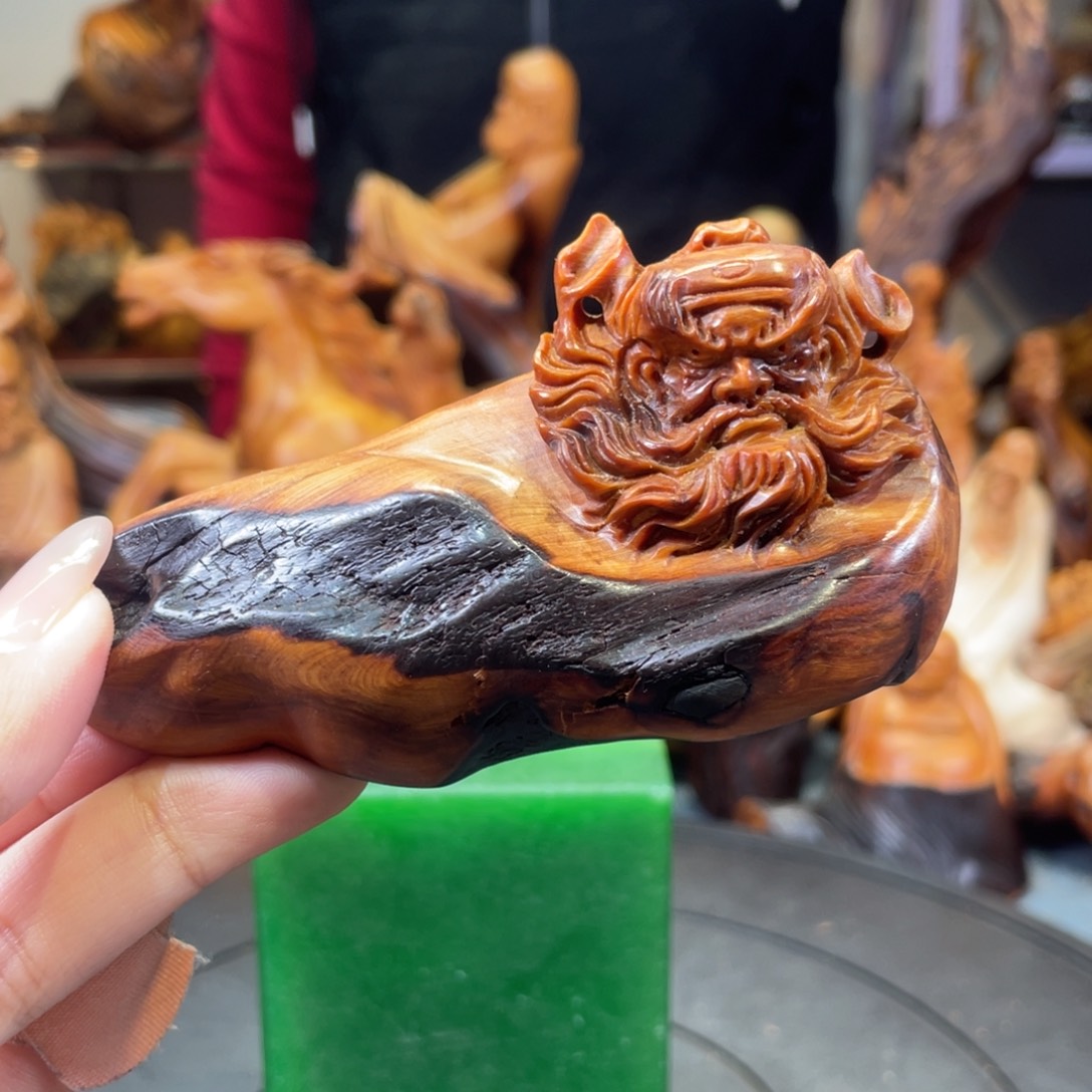 柏木（崖柏）。。。。。。。