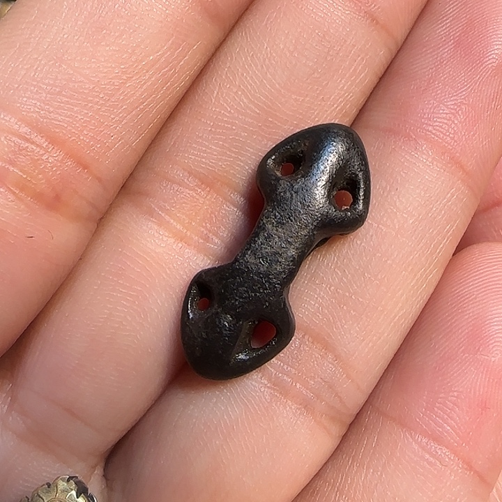 满***冠拍……………………………………