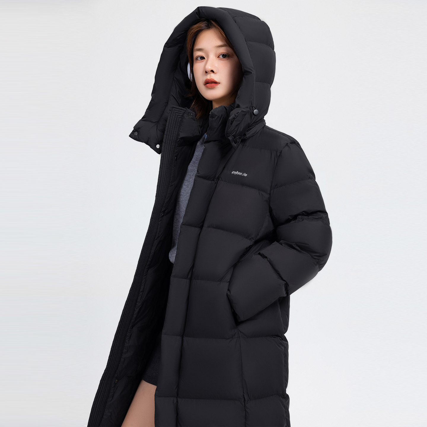 知羽家95白鸭绒高品质长款羽绒服女2025新款冬季加厚防寒保暖外套