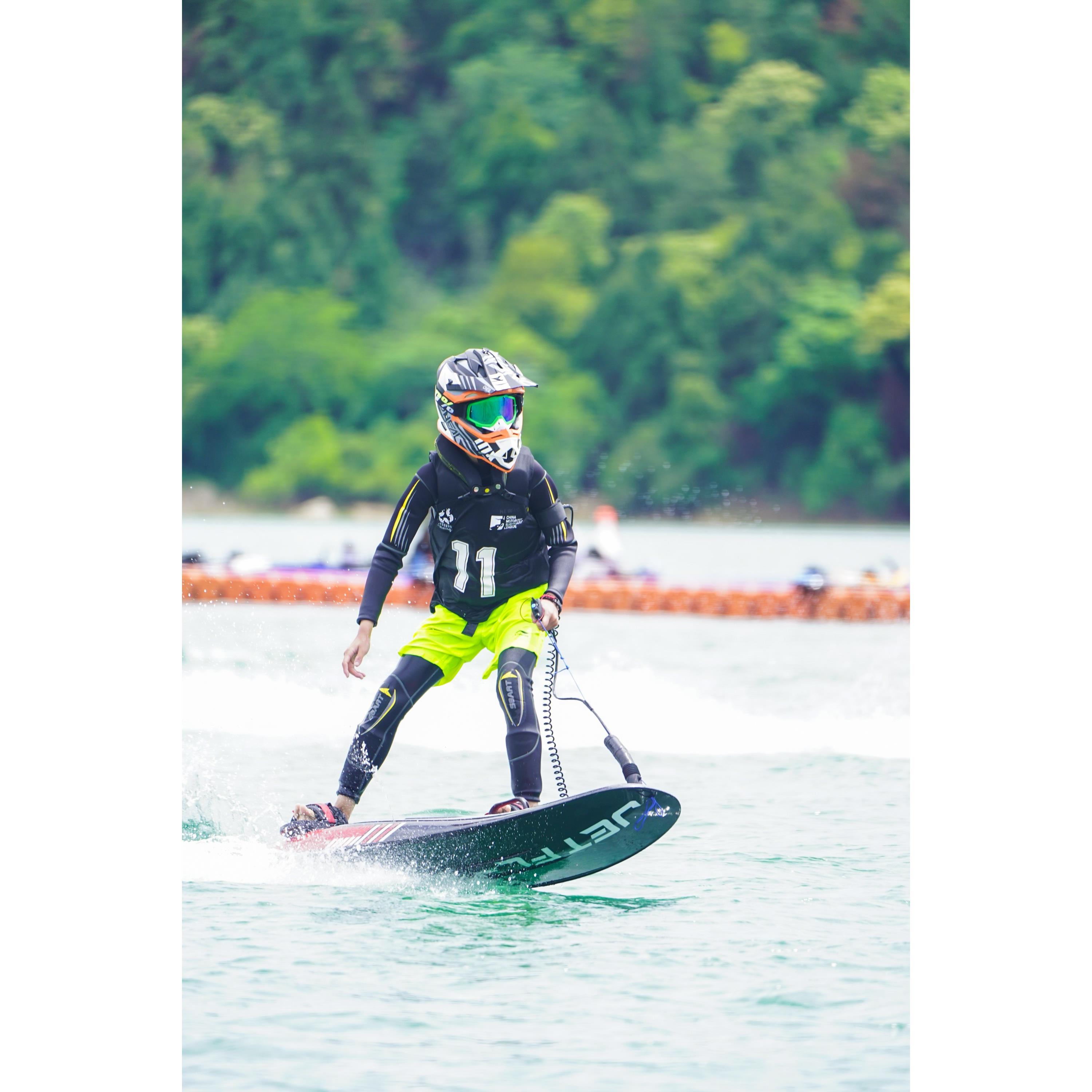 JETFLY极克08油动冲浪板碳纤维水上滑板动力冲浪板滑板