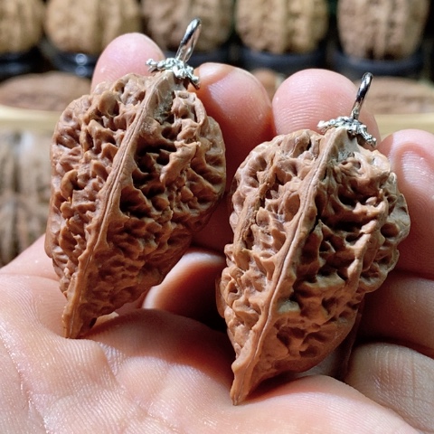 文玩核桃把件绣花鞋双节棍吊坠 非精尺