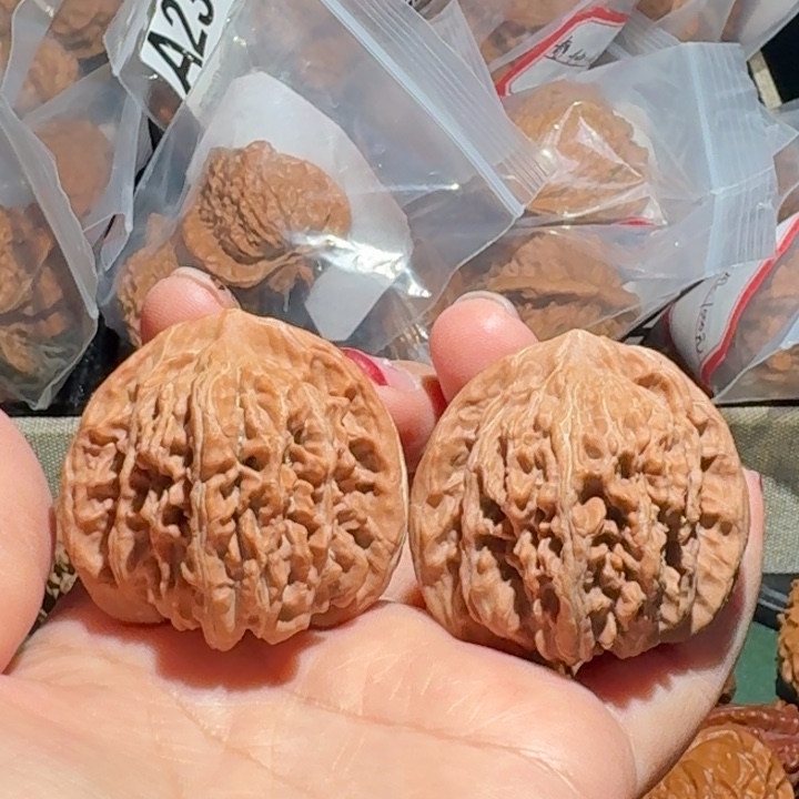 吊坠文玩核桃三角楼183