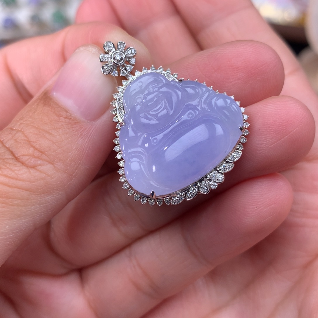 吊坠(不含链)18K金镶嵌翡翠u****婷