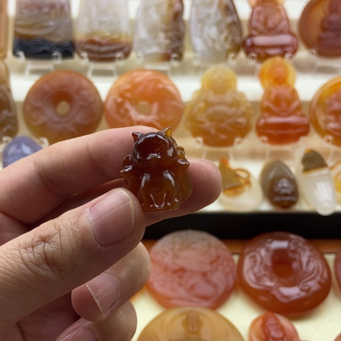 玛瑙/玉髓未镶嵌颈饰