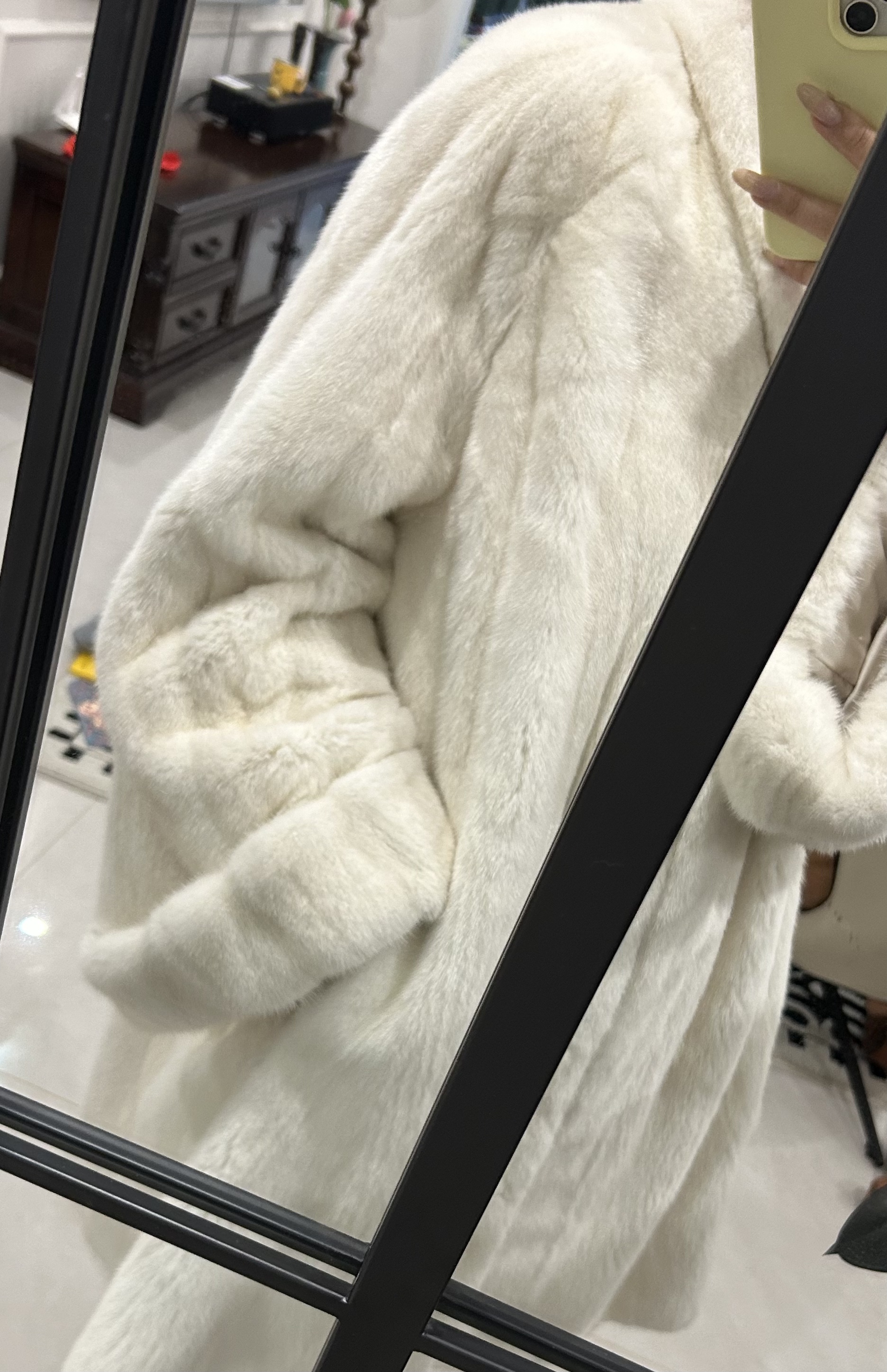 2025新款水貂皮草在逃公主南瓜挽袖整貂皮草时尚保暖外套大衣女冬